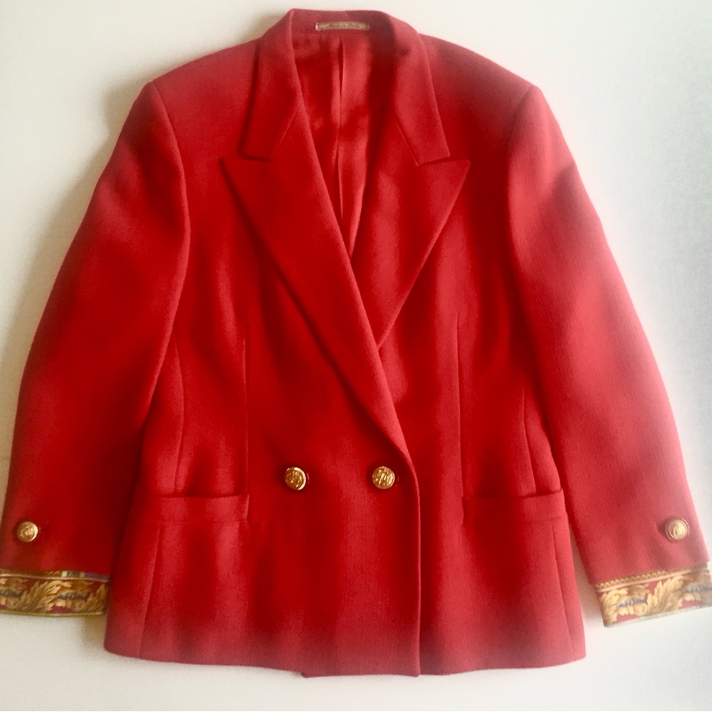 Gianni Versace Suit 2 Piece Couture Jacket Skirt Suit Medusa Red Wool Silk Italy